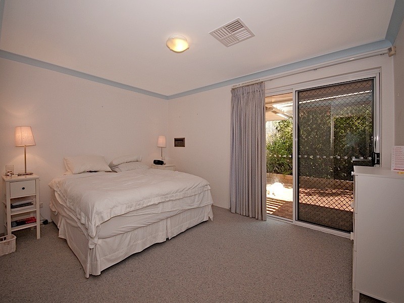 15 Minora Road, Dalkeith WA 6009