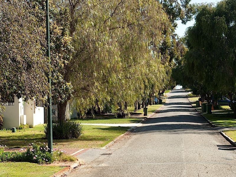 15 Minora Road, Dalkeith WA 6009