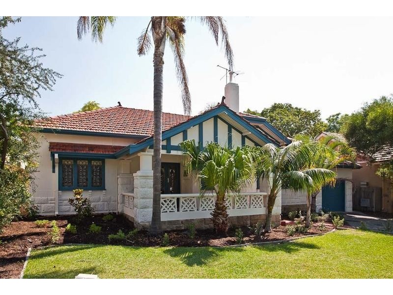 21 Waratah Avenue, Dalkeith WA 6009