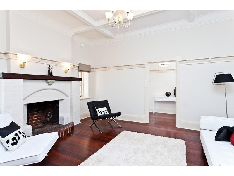 21 Waratah Avenue, Dalkeith WA 6009