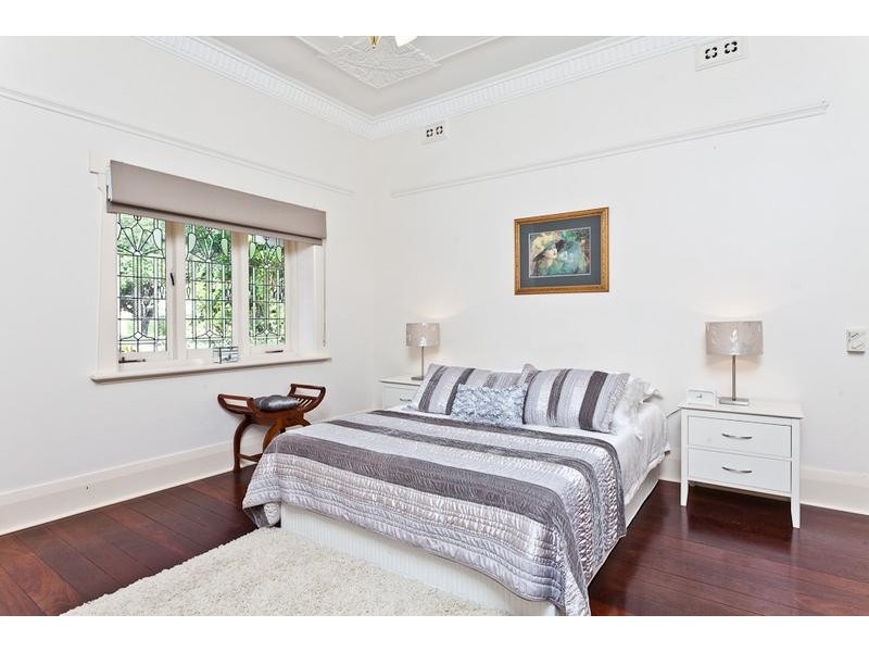 21 Waratah Avenue, Dalkeith WA 6009