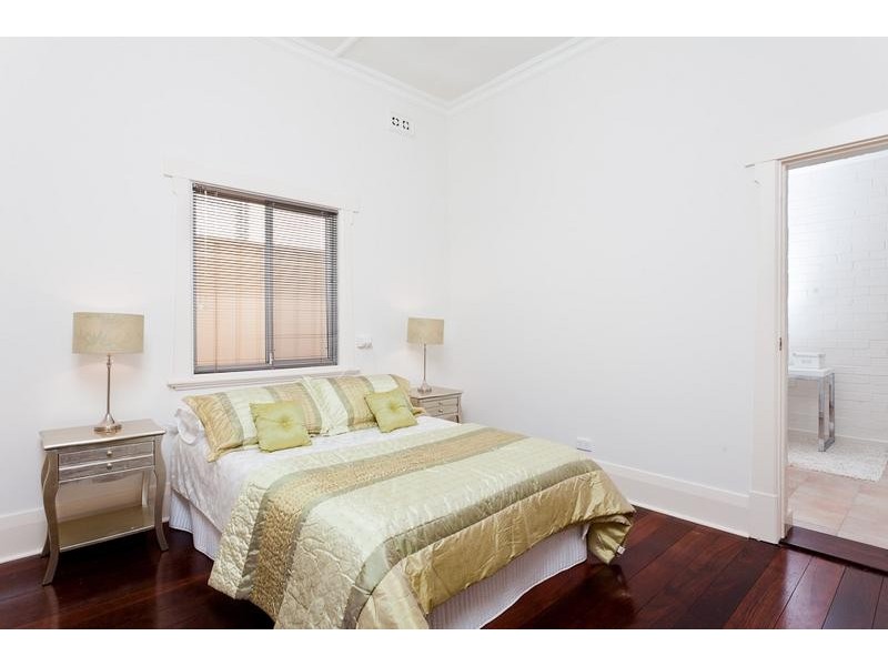 21 Waratah Avenue, Dalkeith WA 6009