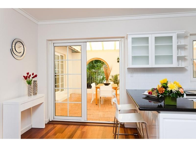 21 Waratah Avenue, Dalkeith WA 6009