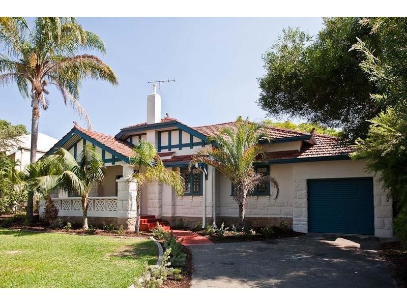 21 Waratah Avenue, Dalkeith WA 6009