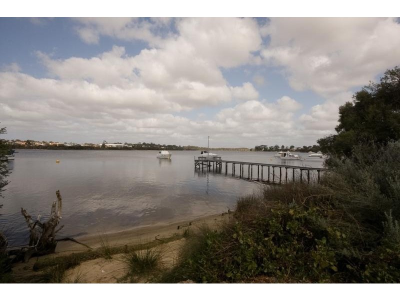 253B The Esplanade, Mount Pleasant WA 6153