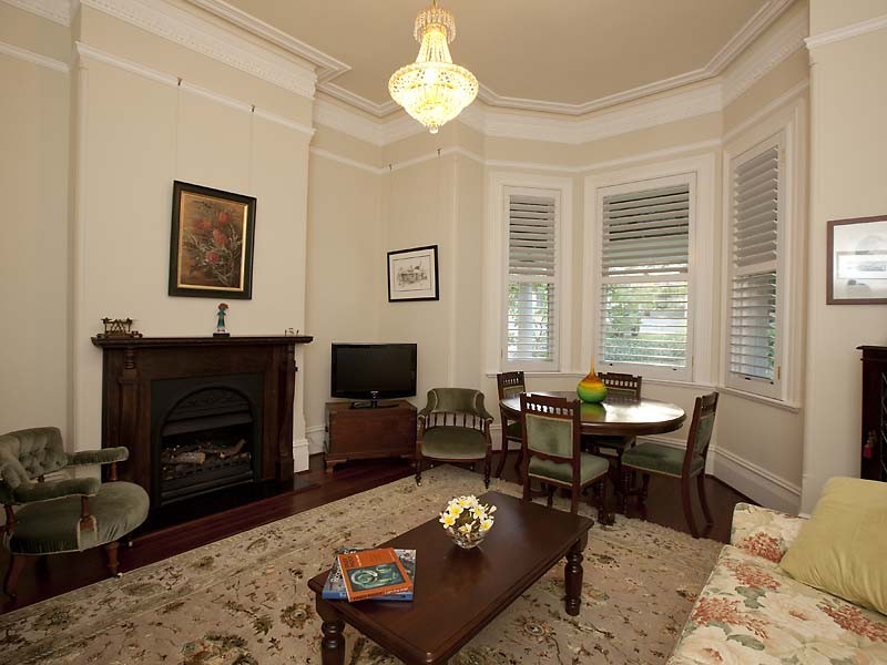 20 Freshwater Parade, Claremont WA 6010