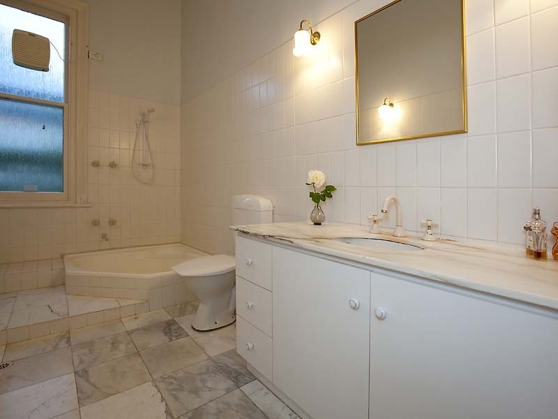 20 Freshwater Parade, Claremont WA 6010