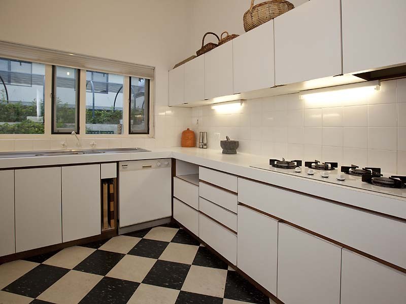 20 Freshwater Parade, Claremont WA 6010