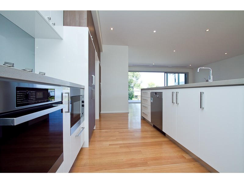 6b Wavertree Place, Leederville WA 6007