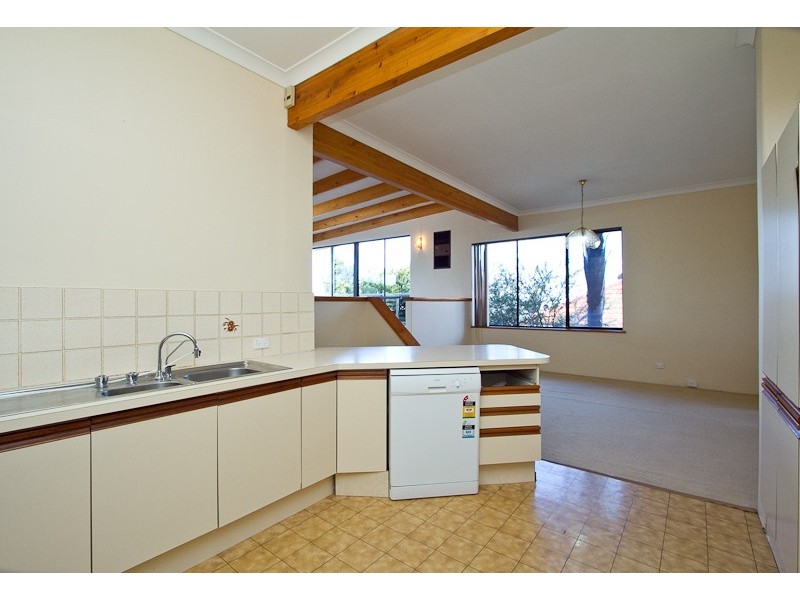 202 Ewen Street, Doubleview WA 6018
