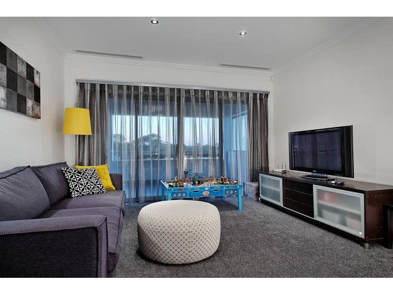 12 Houston Place, Mount Claremont WA 6010
