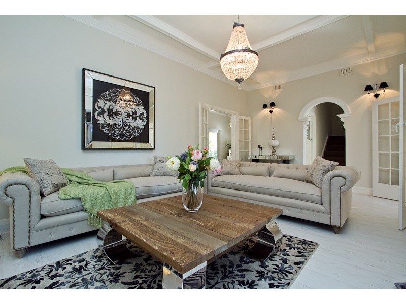 15 College Road, Claremont WA 6010