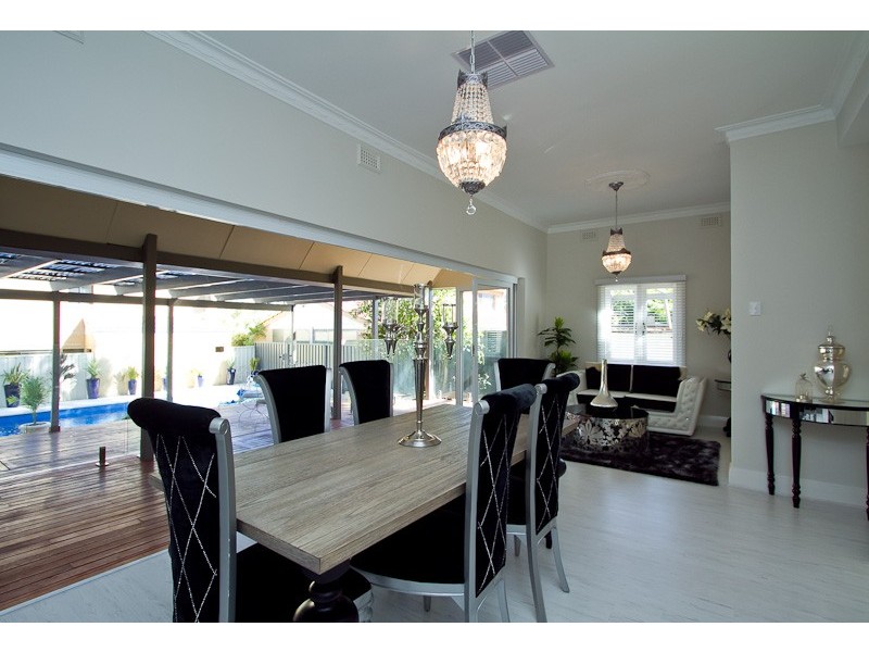 15 College Road, Claremont WA 6010