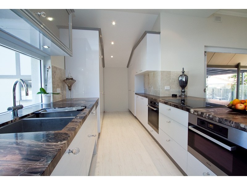 15 College Road, Claremont WA 6010