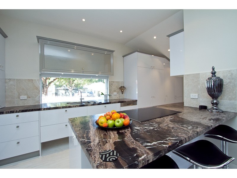 15 College Road, Claremont WA 6010