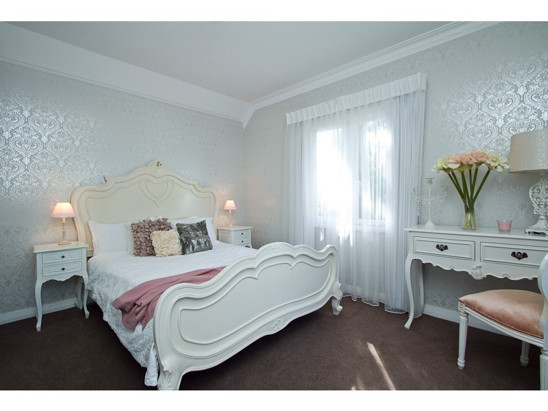 15 College Road, Claremont WA 6010