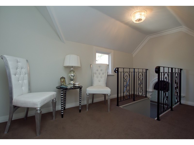 15 College Road, Claremont WA 6010