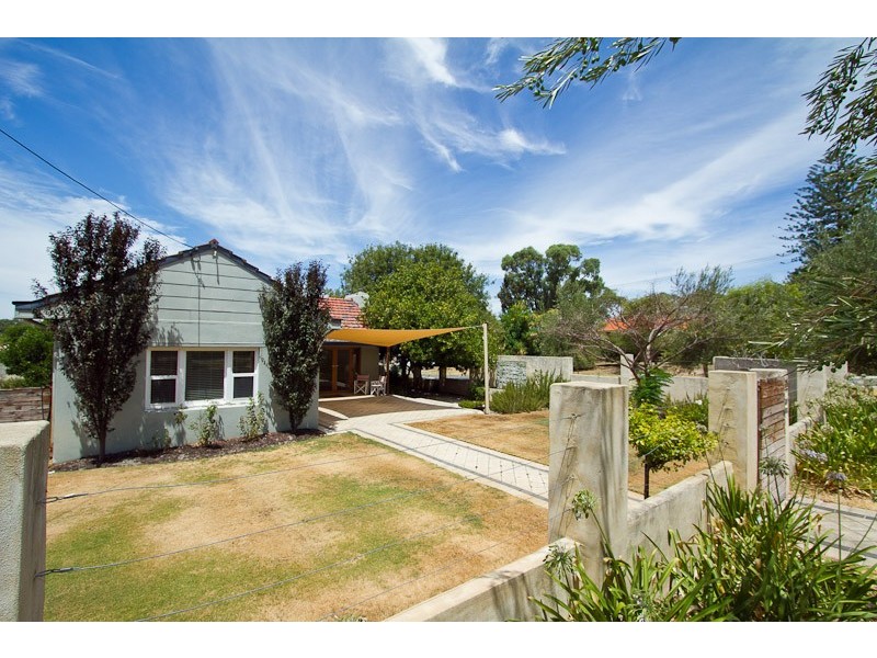 30 Mayfair Street, Mount Claremont WA 6010