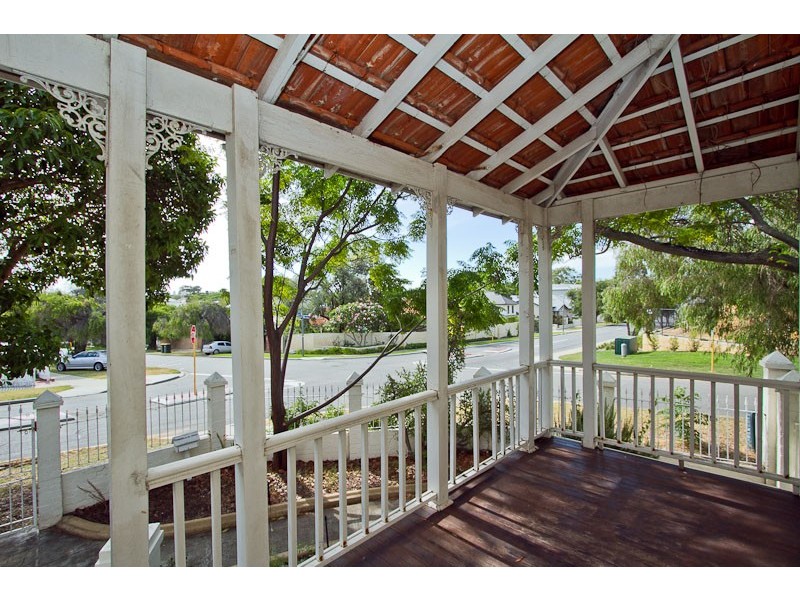 23 Palmerston Street, Mosman Park WA 6012