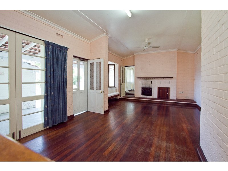 23 Palmerston Street, Mosman Park WA 6012