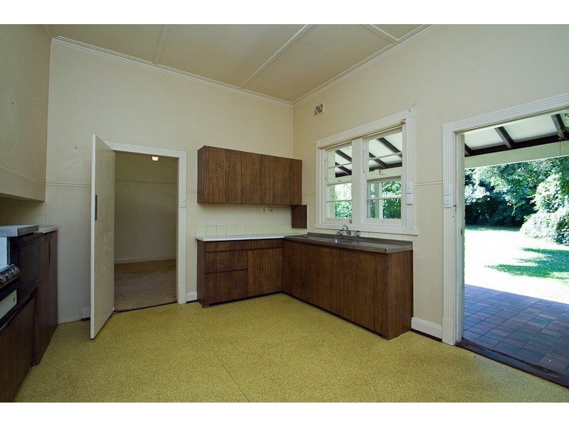 13 Berkeley Crescent, Floreat WA 6014