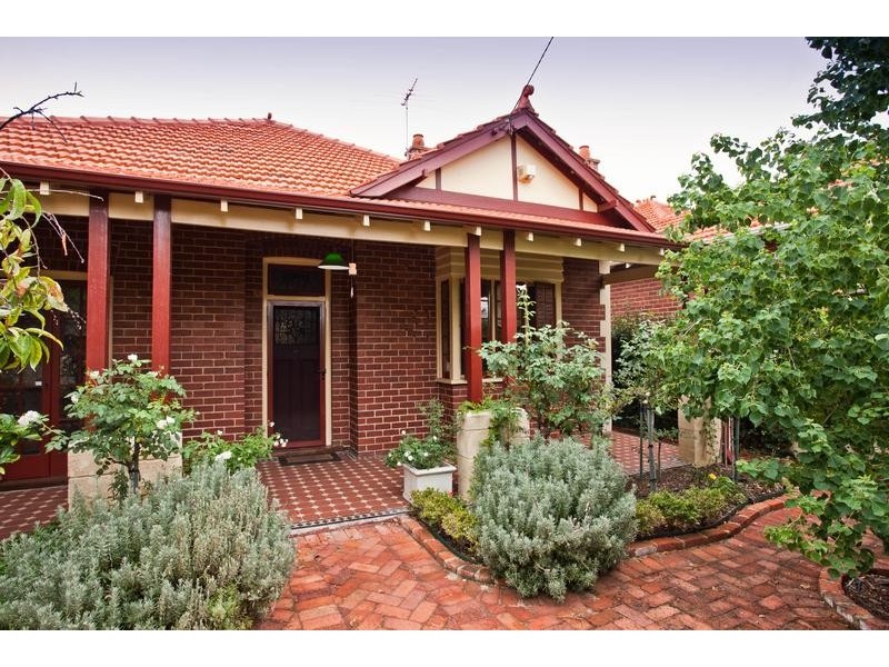 27 Leura Street, Nedlands WA 6009