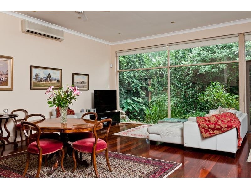 27 Leura Street, Nedlands WA 6009