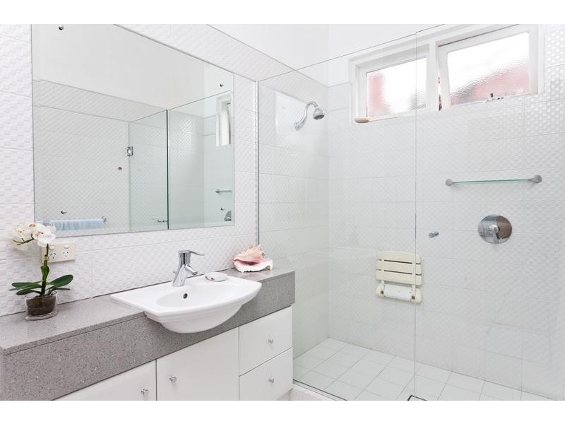 27 Leura Street, Nedlands WA 6009