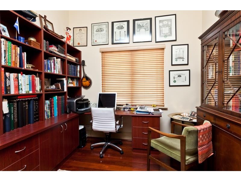 27 Leura Street, Nedlands WA 6009