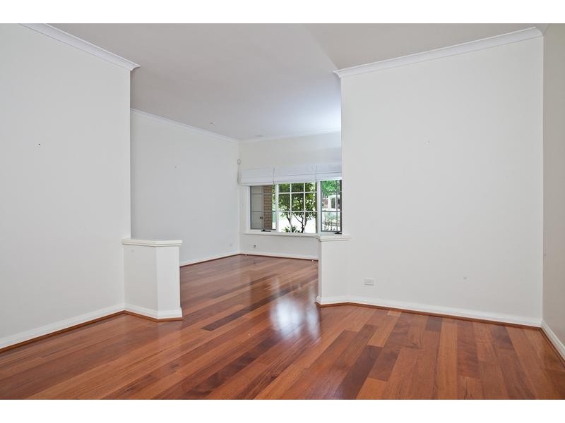 103 Dalkeith Road, Dalkeith WA 6009