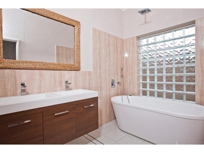 103 Dalkeith Road, Dalkeith WA 6009