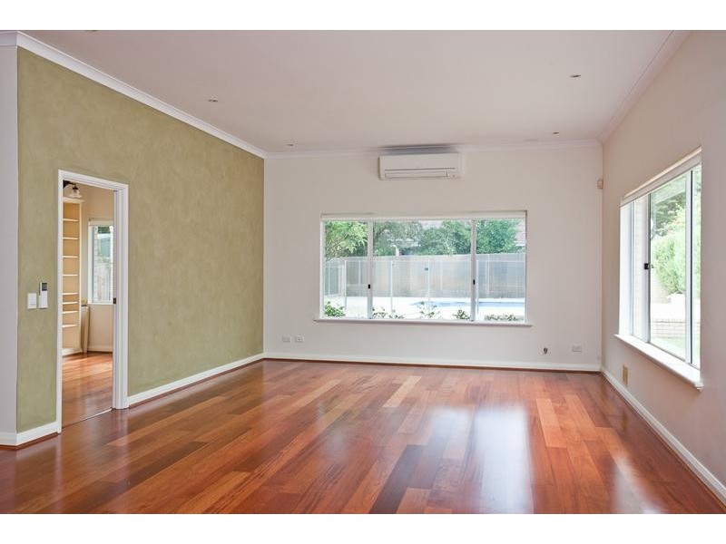 103 Dalkeith Road, Dalkeith WA 6009