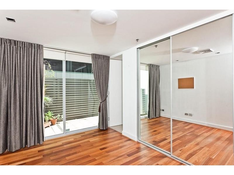 2/11 Altona Street, West Perth WA 6005