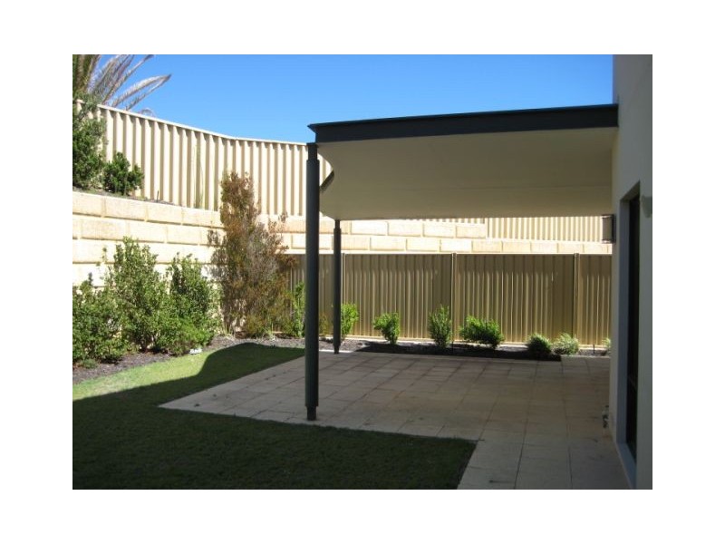 11 Waverton Court, Kallaroo WA 6025