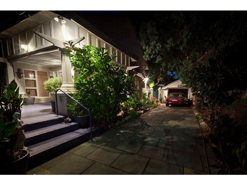 15 Archdeacon Street, Nedlands WA 6009