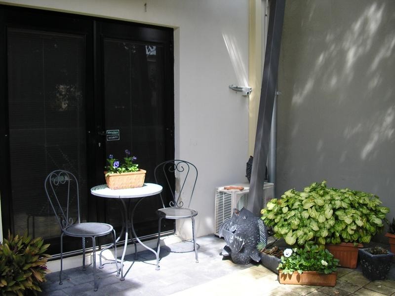 16c Princess Road, Crawley WA 6009