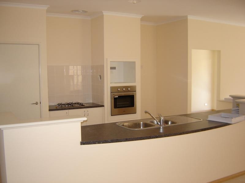 19 Stokesay Street, Orelia WA 6167