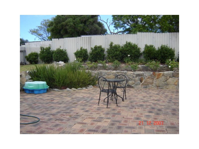 9 Lewington Street, Beaconsfield WA 6162