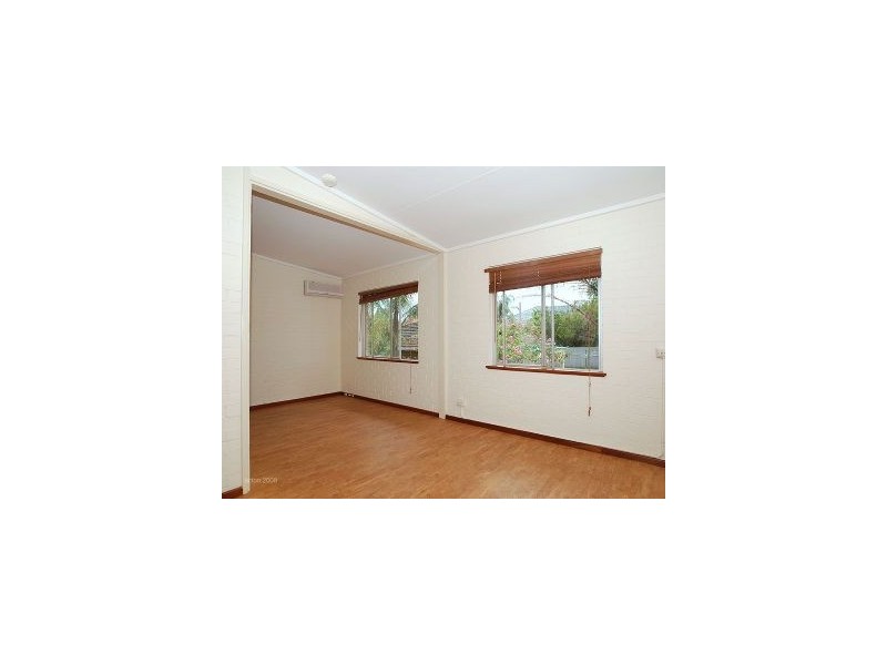 23/318 Canning Highway, Bicton WA 6157