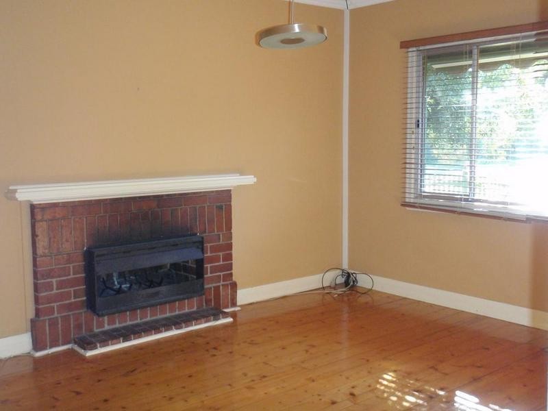 1 Holmes Place, Hilton WA 6163