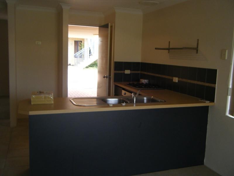 4/89 Forrest Road, Hamilton Hill WA 6163