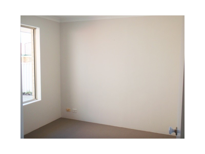 4/34 Foss Street, Bicton WA 6157