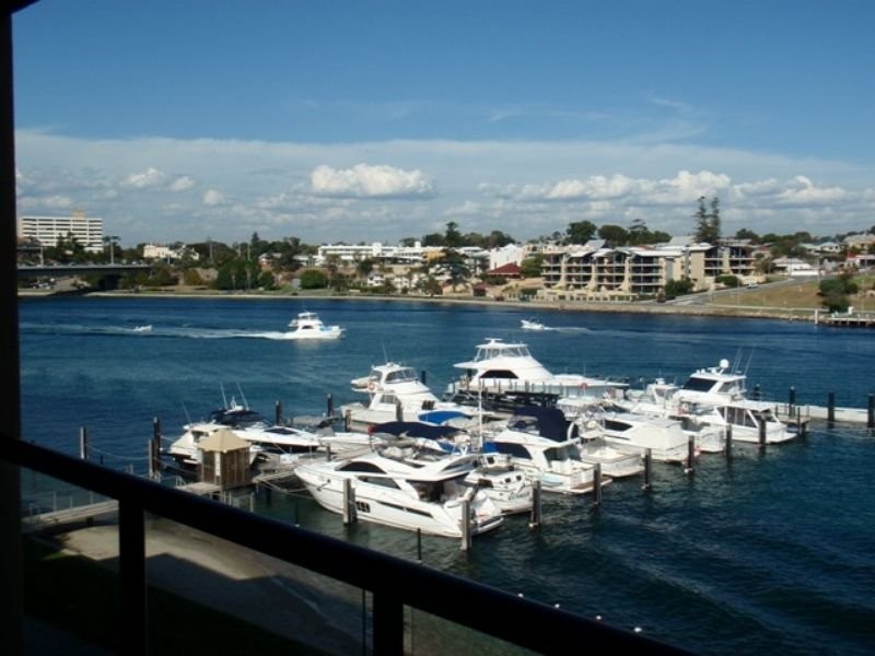 404/6 Doepel Street, North Fremantle WA 6159