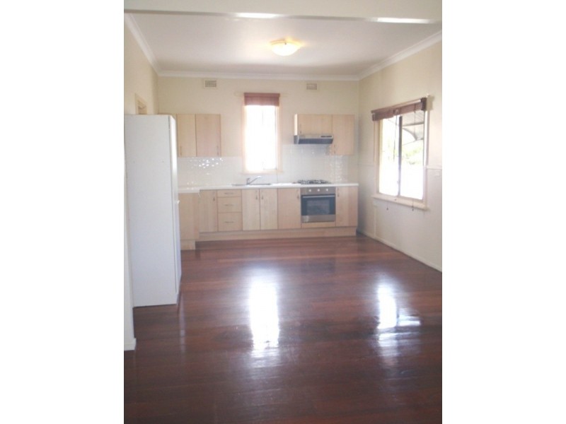 16 Butson Street, Hilton WA 6163