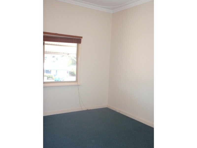 16 Butson Street, Hilton WA 6163