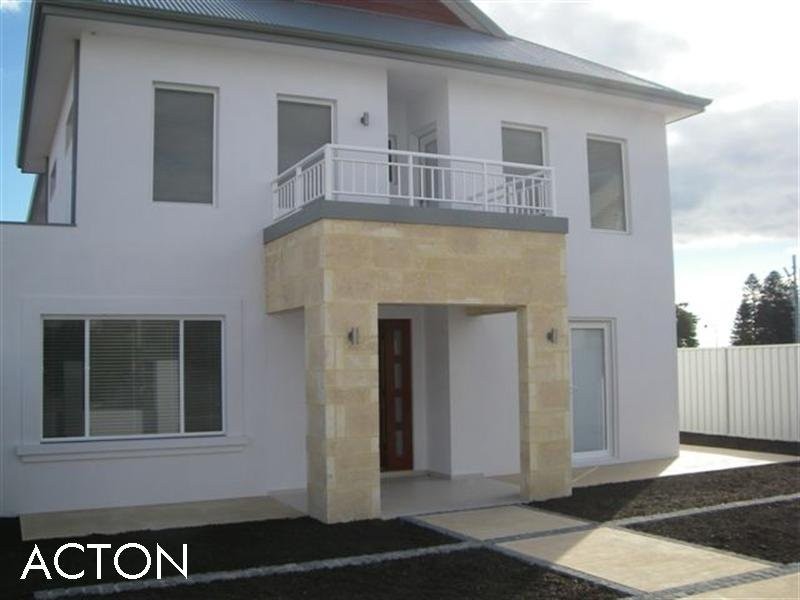 13 Keeling Way, South Fremantle WA 6162