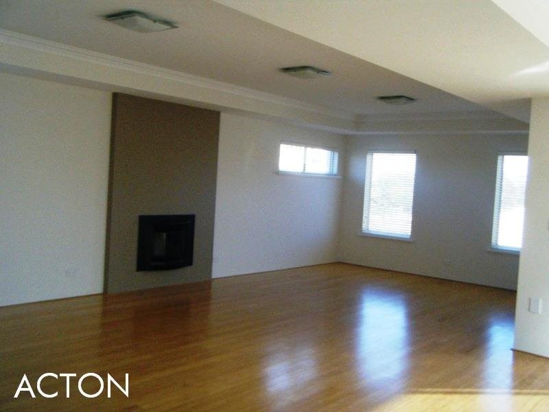 13 Keeling Way, South Fremantle WA 6162