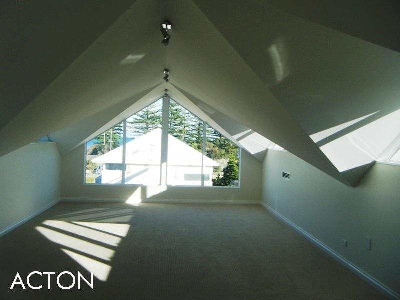 13 Keeling Way, South Fremantle WA 6162