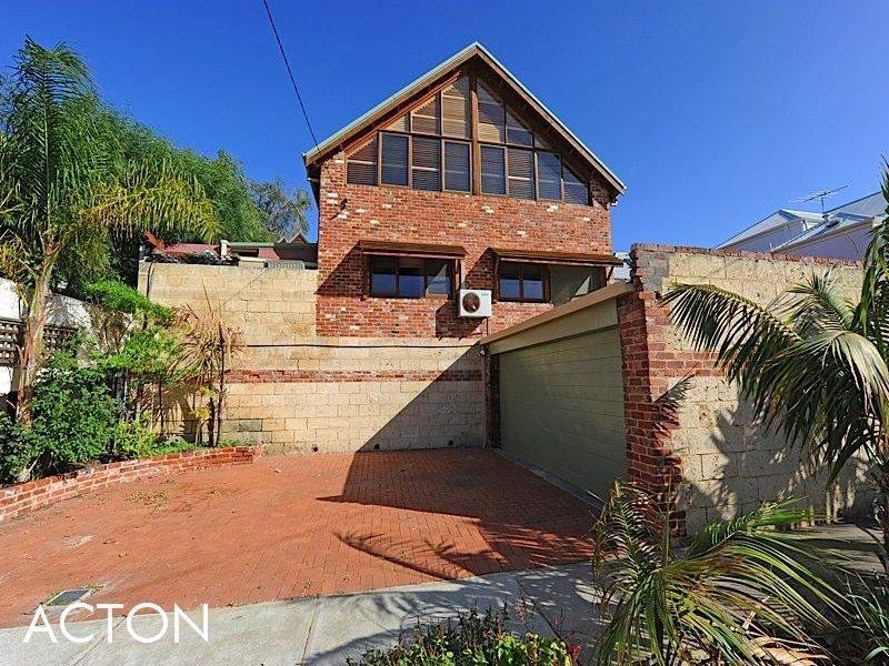 66 Thompson Road, North Fremantle WA 6159