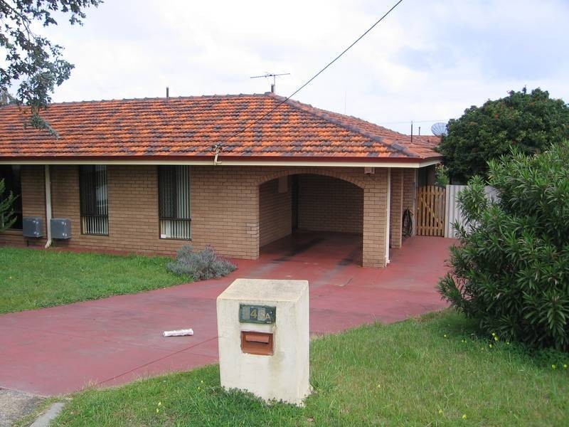 143a Clontarf Road, Hamilton Hill WA 6163